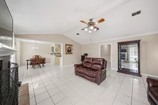 1002 Patricia Dr, Deer Park, TX 77536 - Photo 9