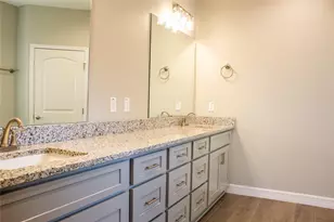 303 Canal St, Port Neches, TX 77651 - Photo 11