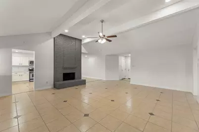 12402 Jaguar Drive, Houston, TX 77477 - Photo 5
