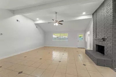 12402 Jaguar Drive, Houston, TX 77477 - Photo 7