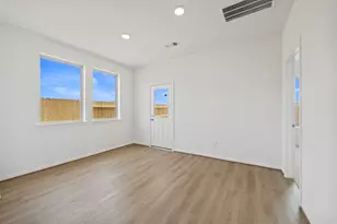 23511 Cinnamon Tree Ln, Katy, TX 77493 - Photo 9