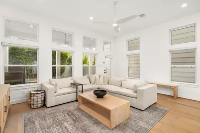 804 Aurora Street, Houston, TX 77009 - Photo 9