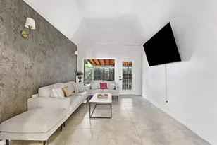 8510 Mayside Ln, Houston, TX 77040 - Photo 7