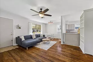 2418 Roy Cir, Houston, TX 77007 - Photo 9