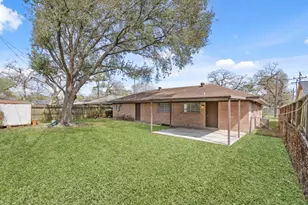 1409 Conrad Sauer Dr, Houston, TX 77043 - Photo 19