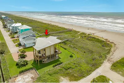 21127 W Sand Hill Drive, Galveston, TX 77554 - Photo 7