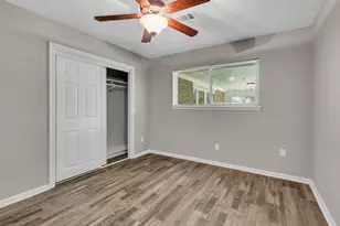 3937 Tumbleweed Ln, Baytown, TX 77521 - Photo 13