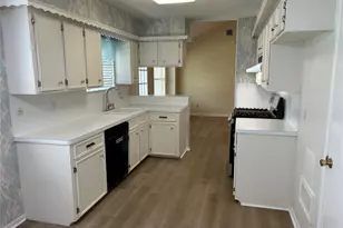 4523 Piedmont St, Pasadena, TX 77504 - Photo 7