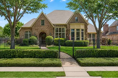 30 Waters Lake Boulevard, Missouri City, TX 77459 - Photo 1