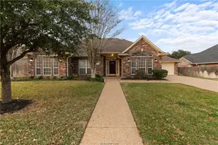 4709 Shoal Creek Dr, College Station, TX 77845 - Photo 1