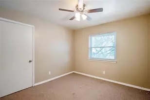 3534 Midwest Dr, Bryan, TX 77802 - Photo 3