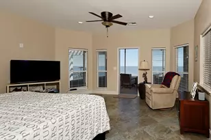 3723 Bayshore Dr, Bacliff, TX 77518 - Photo 13