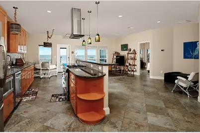 3723 Bayshore Drive, Bacliff, TX 77518 - Photo 5