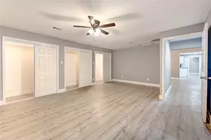 205 Morningside Dr, Friendswood, TX 77546 - Photo 23