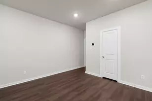 12175 Ridge Top Dr, Conroe, TX 77304 - Photo 15