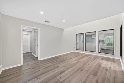 12319 Ella Lee Lane, Houston, TX 77077 - Photo 7