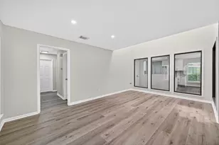 12319 Ella Lee Ln, Houston, TX 77077 - Photo 7