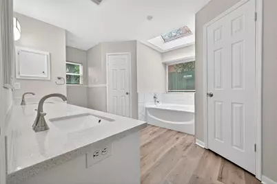 12319 Ella Lee Lane, Houston, TX 77077 - Photo 33