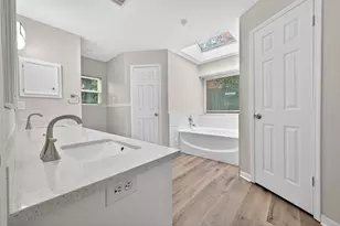 12319 Ella Lee Ln, Houston, TX 77077 - Photo 33