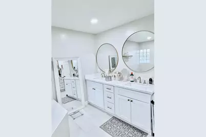 7146 Bayou Forest Drive, Houston, TX 77088 - Photo 13