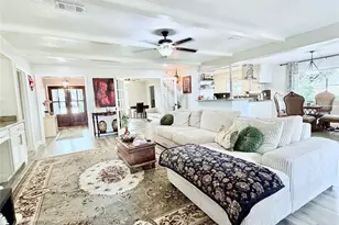 7146 Bayou Forest Dr, Houston, TX 77088 - Photo 9