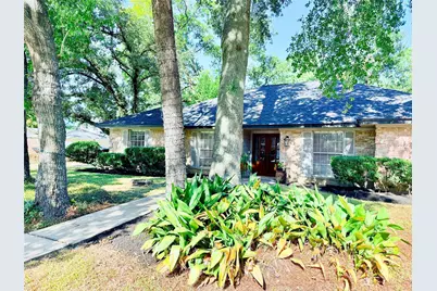 7146 Bayou Forest Drive, Houston, TX 77088 - Photo 1