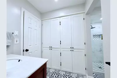 7146 Bayou Forest Drive, Houston, TX 77088 - Photo 17