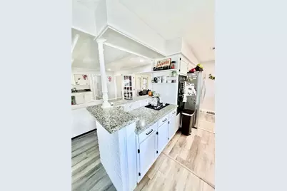 7146 Bayou Forest Drive, Houston, TX 77088 - Photo 7