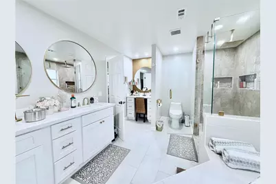 7146 Bayou Forest Drive, Houston, TX 77088 - Photo 11