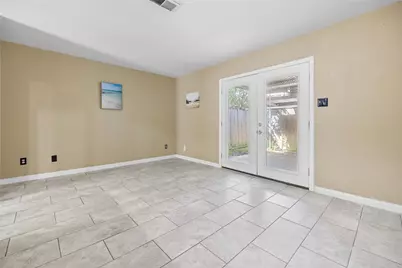 1425 Springrock Lane #4, Houston, TX 77055 - Photo 11