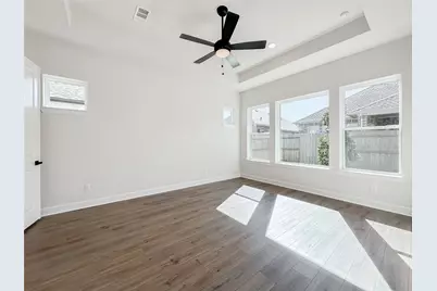 1015 Windy Creek Path, Conroe, TX 77304 - Photo 19