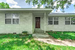 2380 County Rd 155, Alvin, TX 77511 - Photo 7