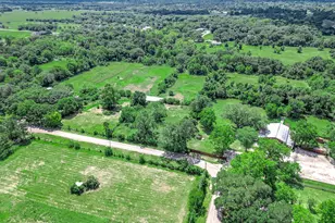 2380 County Rd 155, Alvin, TX 77511 - Photo 21