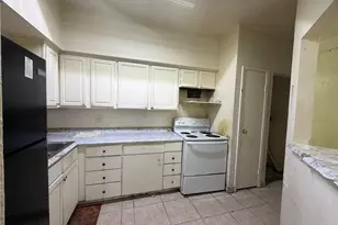 9803 Club Creek Dr, Houston, TX 77036 - Photo 7