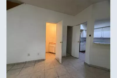 9803 Club Creek Drive #15, Houston, TX 77036 - Photo 3