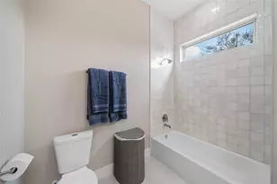 5405 Iconic Ln Ln, Houston, TX 77091 - Photo 9