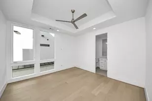 2232 Swift Blvd, Houston, TX 77030 - Photo 27