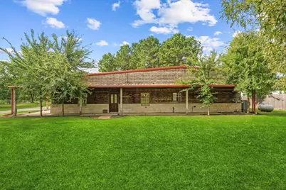 9250 County Road 302, Plantersville, TX 77363 - Photo 3