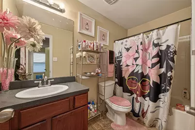 13 N Heritage Oaks Drive, Texas City, TX 77591 - Photo 29