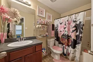 13 N Heritage Oaks Dr, Texas City, TX 77591 - Photo 29