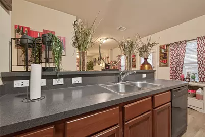 13 N Heritage Oaks Drive, Texas City, TX 77591 - Photo 21