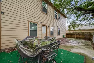 13 N Heritage Oaks Dr, Texas City, TX 77591 - Photo 11