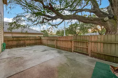 13 N Heritage Oaks Drive, Texas City, TX 77591 - Photo 39