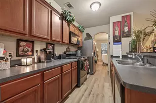 13 N Heritage Oaks Dr, Texas City, TX 77591 - Photo 19