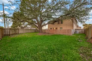 13 N Heritage Oaks Dr, Texas City, TX 77591 - Photo 45