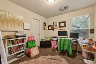 13 N Heritage Oaks Dr, Texas City, TX 77591 - Photo 15