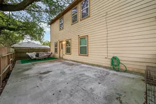 13 N Heritage Oaks Dr, Texas City, TX 77591 - Photo 41