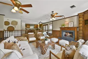 2204 Airline Dr, Friendswood, TX 77546 - Photo 19