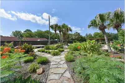 2204 Airline Drive, Friendswood, TX 77546 - Photo 11