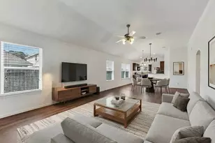 16703 Highland Villa Ln, Humble, TX 77396 - Photo 9